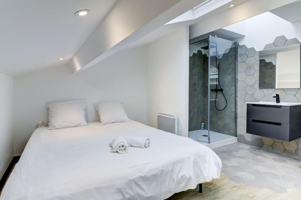 La Cambuse Topdestination-Bourg - Centre Ville - Classe 3 Etoiles Екстер'єр фото